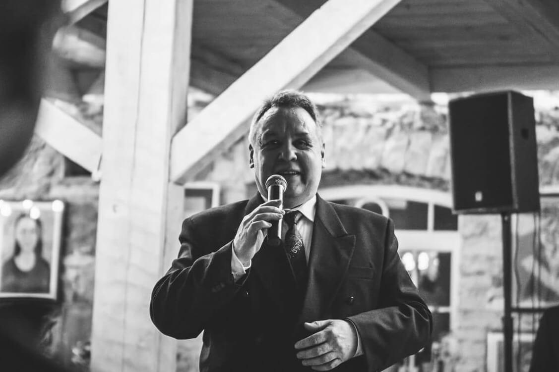 Õhtujuht ja pulmaisa Viktor Grossmann