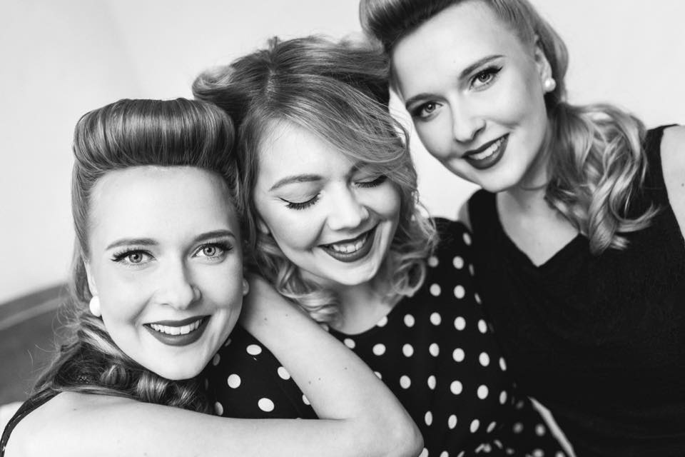 The Swingin' Sisters & Band