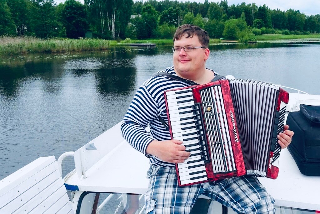 Akordionist Vladimir Karjalainen
