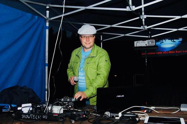 Intervjuu DJ ja VJ Mike Sun'iga